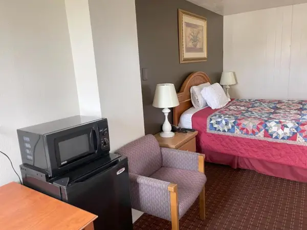 Royal A Motel 9